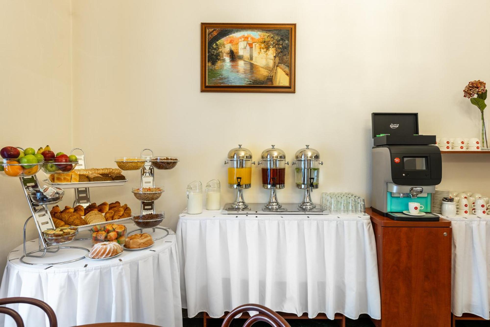 Hotel Libero Прага Екстер'єр фото